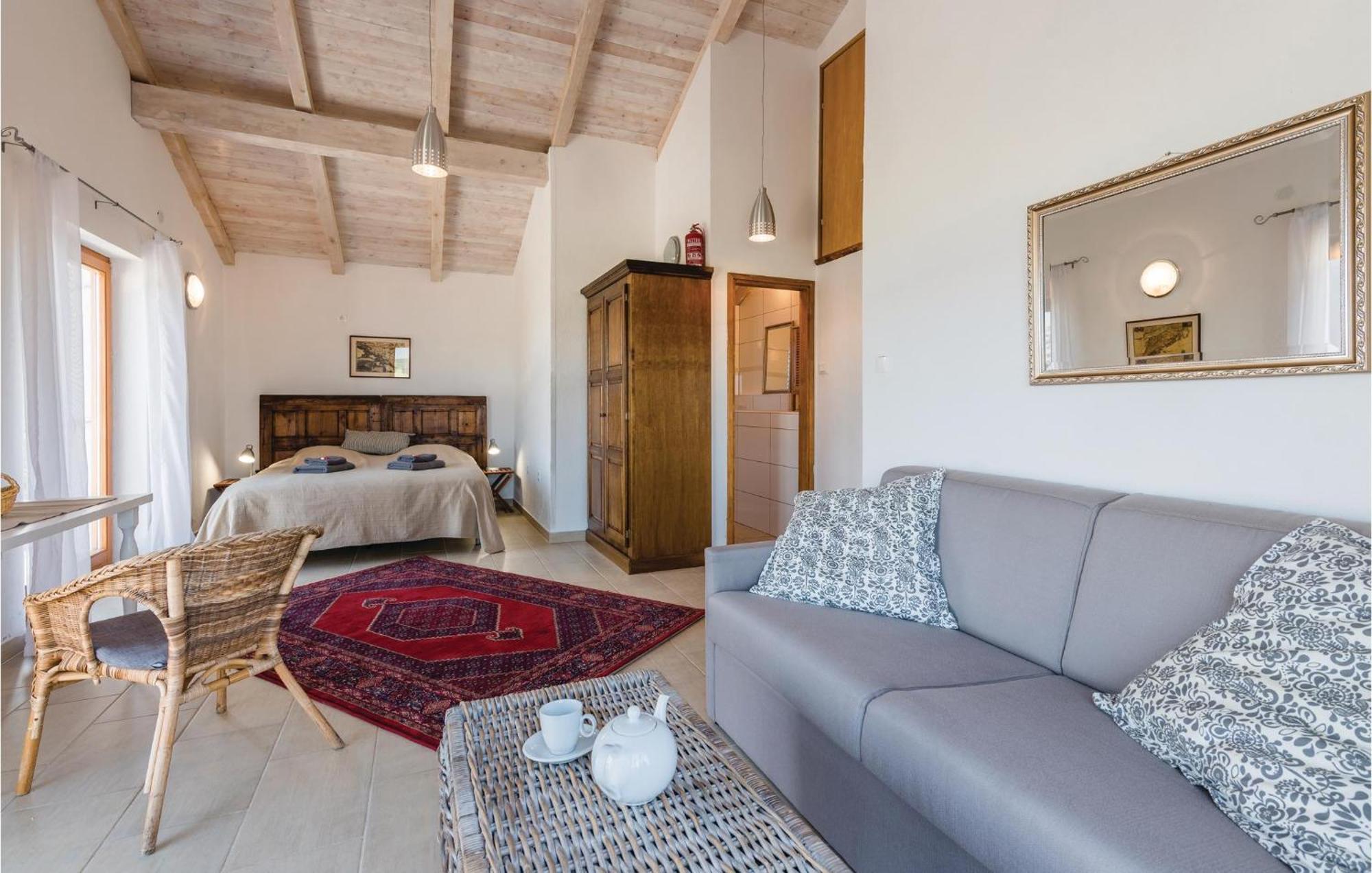 Nice Home In Zgaljici With Outdoor Swimming Pool Skrbčići エクステリア 写真